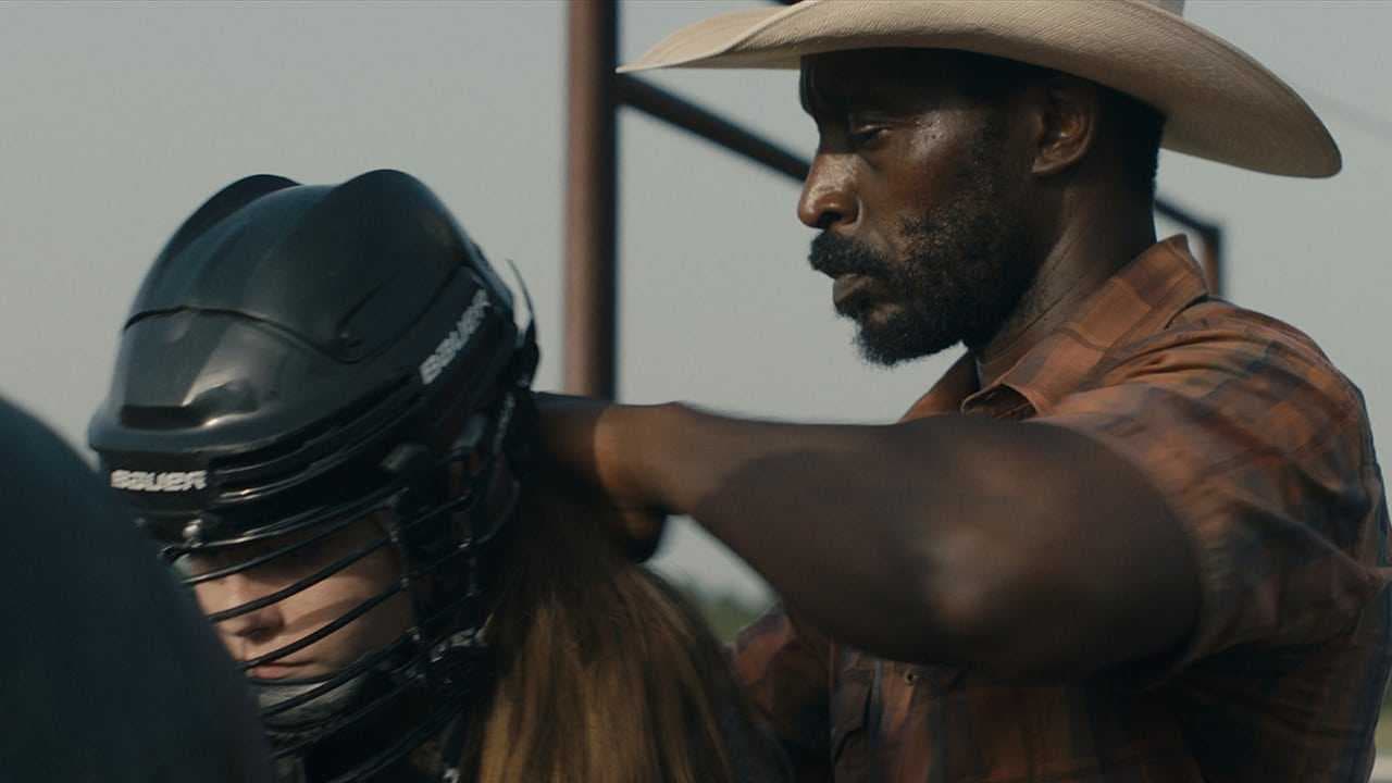 Кадр 1 з Бик