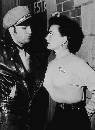 Кадр 2 з Дикун