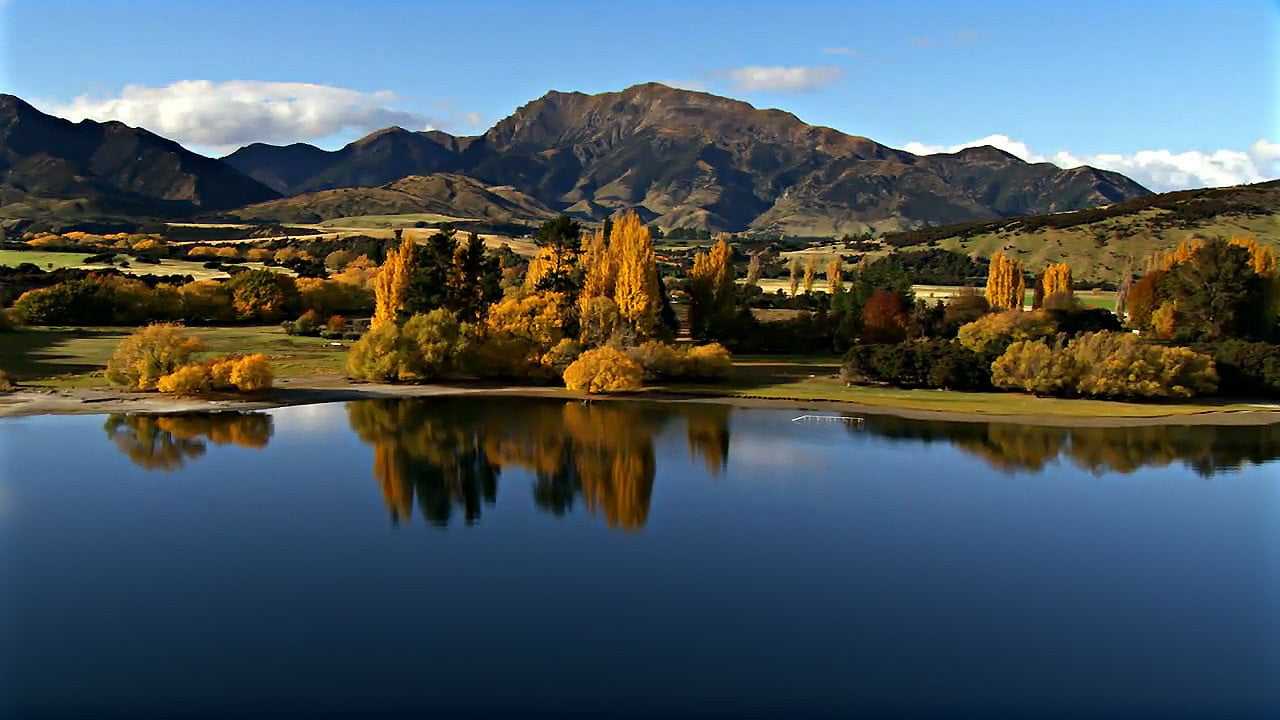 Кадр 2 з Дім