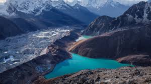 Кадр 1 з Гімалаї