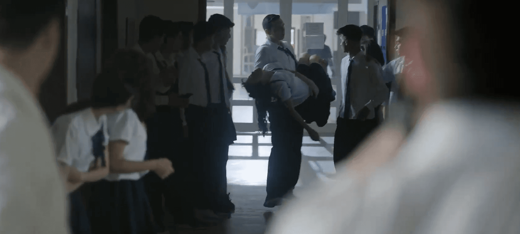 Кадр 4 з Карантин