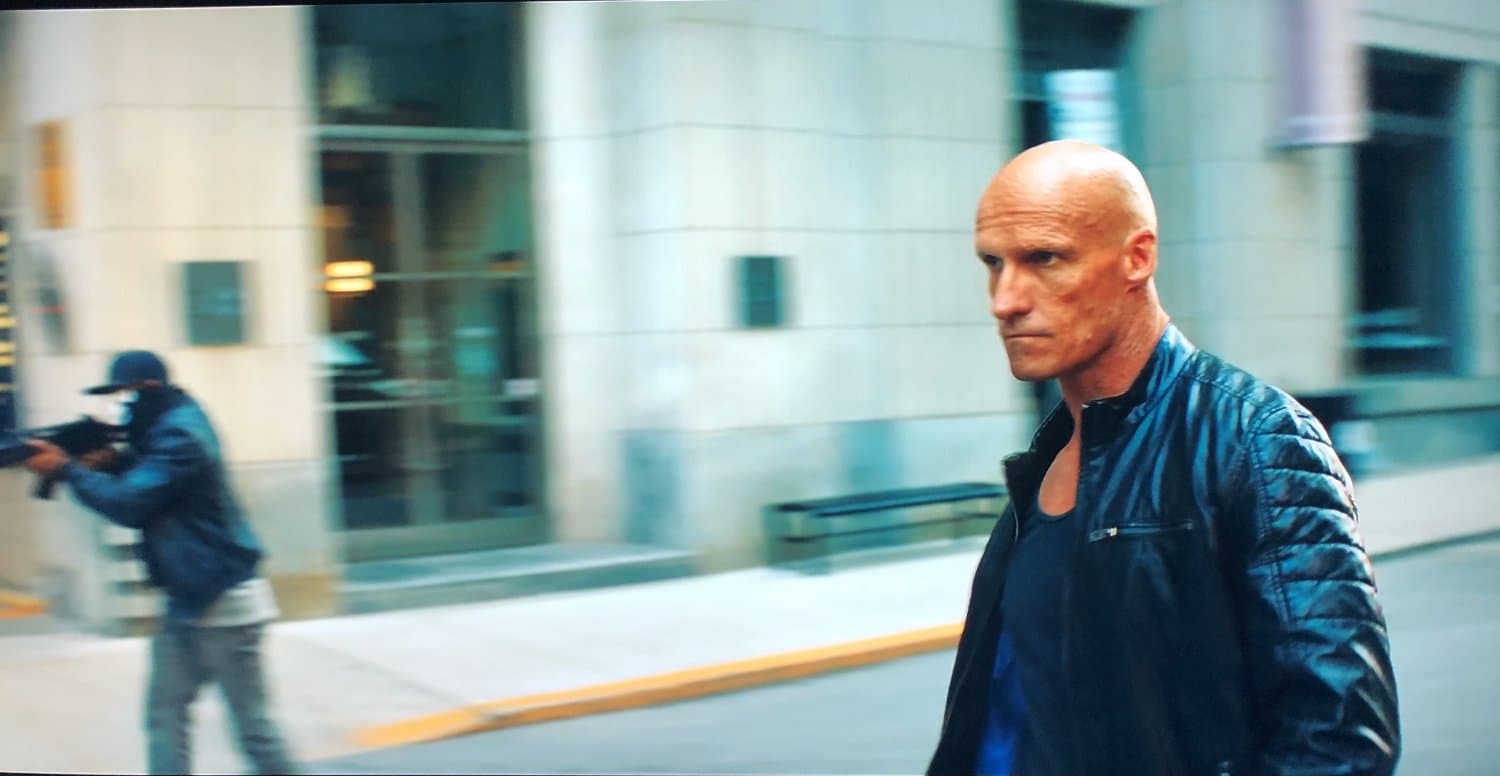 Кадр 1 з Код 8