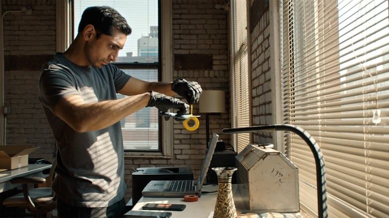 Кадр 2 з Оператор