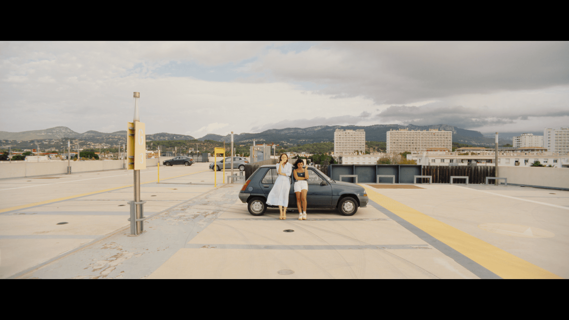 Кадр 1 з Смакота