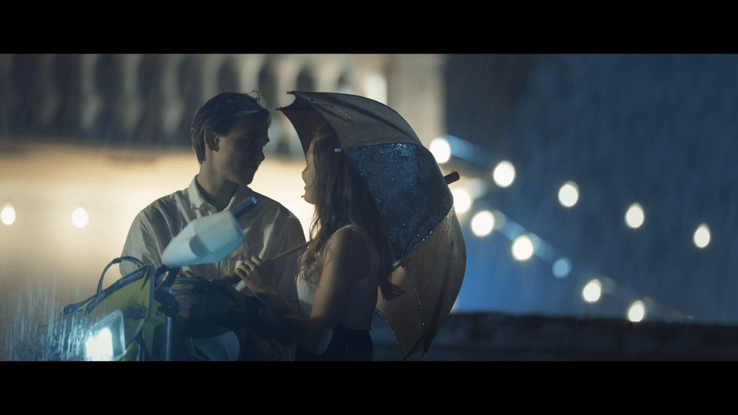 Кадр 1 з Старі