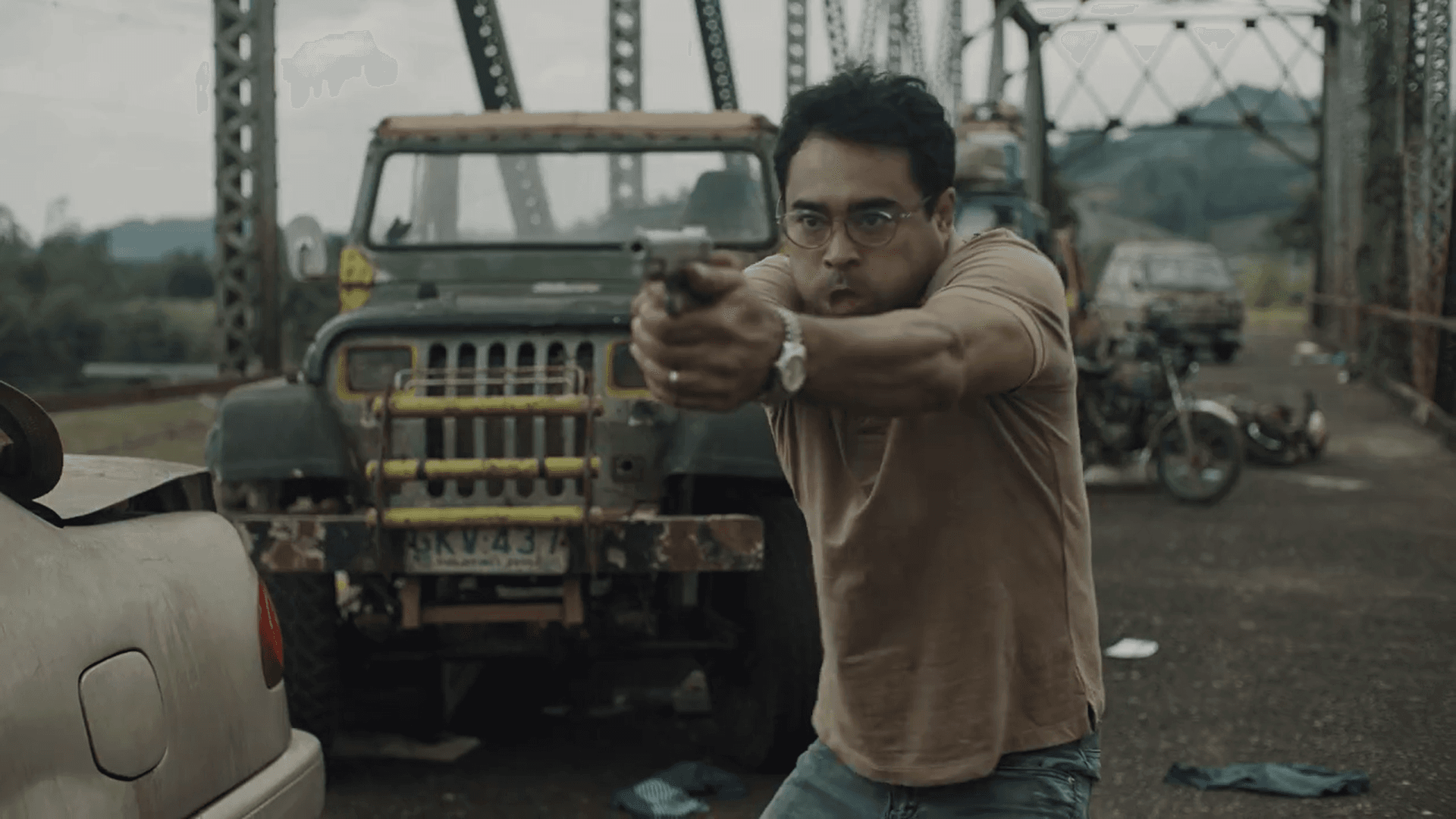 Кадр 3 з Зовні